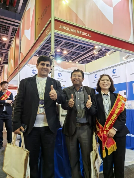 jinquan-at-medlab-middle-east-2025-6.webp